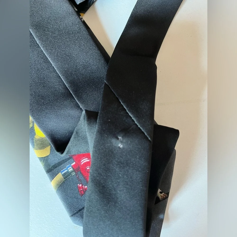 Vintage Men’s Ralph Marlin Firemen Firehouse Dalmation Dog Neck tie